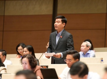 Đề xuất bỏ quy định bắt buộc công chứng giao dịch bất động sản