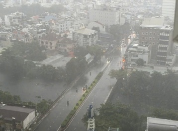 Không khí lạnh dồn dập, miền Bắc bước vào chuỗi ngày mưa mát