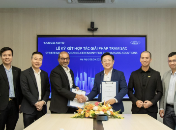 Tasco Auto và Ford Việt Nam “bắt tay” hợp tác làm hạ tầng sạc xe điện