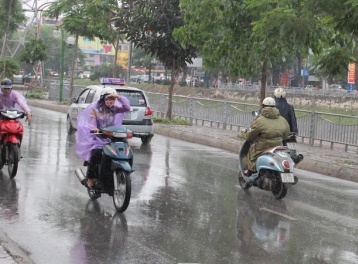 Dự báo thời tiết ngày 23/4: Bắc Bộ có mưa dông diện rộng