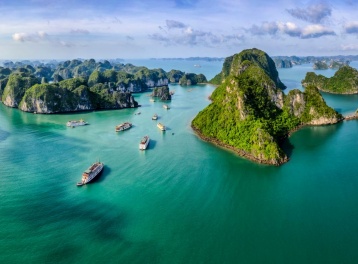 Quảng Ninh: Đón 600.000 lượt khách sau 2 ngày nghỉ lễ 30/4 - 1/5