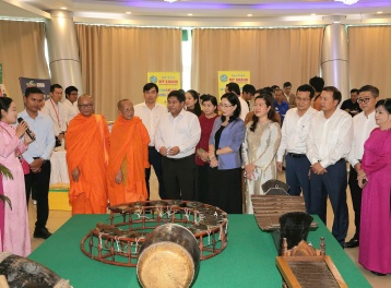 Bảo tồn văn hóa dân tộc Khmer trong không gian phát triển mới