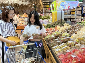 Kích cầu tiêu dùng gắn với mục tiêu kiểm soát lạm phát