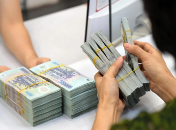 Lãi suất huy động tăng trở lại, chuyên gia cảnh báo áp lực chi phí vốn