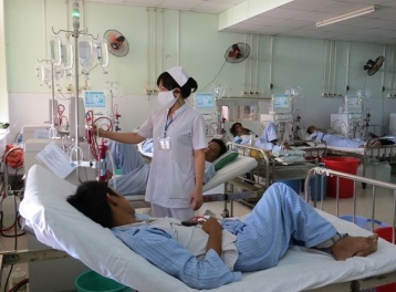Mức đóng BHYT hộ gia đình mới và quyền lợi khám trái tuyến từ 1/7