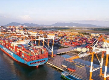 Hai cảng biển Việt Nam vào top đầu thế giới, vượt nhiều cường quốc hàng hải