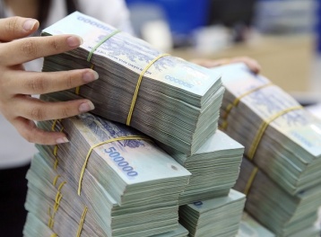 Ngân hàng Nhà nước yêu cầu xử lý nghiêm hành vi 'lách' quy định đẩy lãi suất