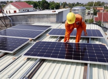 Tiết kiệm điện là 'nguồn năng lượng' chiến lược của quốc gia