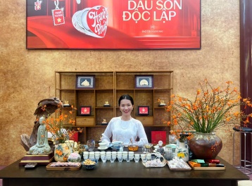 Nghệ nhân Mai Khánh Hoà và hành trình lan tỏa văn hóa trà Việt của người trẻ 
