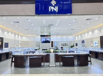 Cổ phiếu PNJ bị bán tháo sau vụ kim cương lậu liên quan công ty thành viên