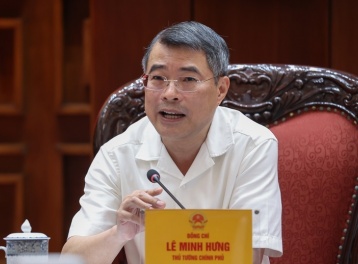 Thủ tướng: Các Bộ trưởng chịu trách nhiệm đến cùng về tiến độ và chất lượng dữ liệu