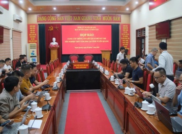 Vụ” mưa điểm 10” tại Tuyên Quang: Khởi tố phó hiệu trưởng, đề xuất thi lại cho 328 thí sinh