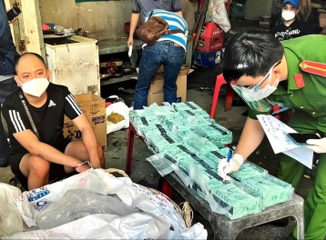 Ninh Bình: Cảnh báo thủ đoạn vận chuyển ma túy qua dịch vụ chuyển phát nhanh 
