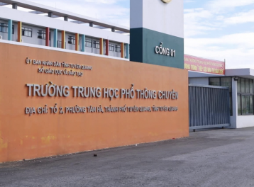 Khởi tố thêm hiệu trưởng trường Chuyên Tuyên Quang và 6 người có liên quan