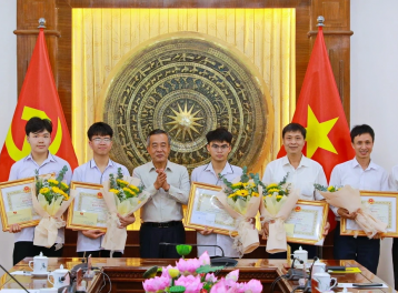Thanh Hóa: Biểu dương học sinh đoạt giải Olympic quốc tế và khu vực năm 2026