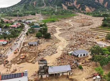 Mường Than tan hoang sau lũ dữ, hơn 80 hộ dân mất nhà cửa