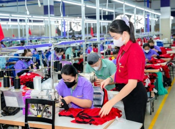 Bộ Nội vụ đề xuất tăng lương tối thiểu 7,8% từ 1/1/2027