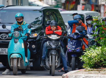 TP.HCM siết chặt quản lý xe ôm công nghệ, giao hàng qua ứng dụng