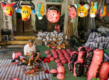 Thương mại điện tử - 'bệ phóng' cho làng nghề Việt bứt phá