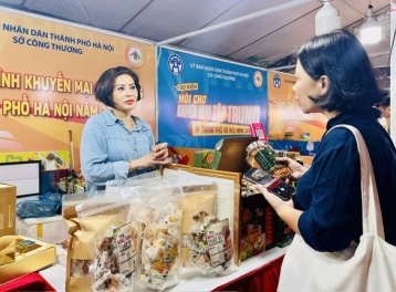Khai mạc chương trình 'Khuyến mại tập trung Hà Nội 2026': Thúc đẩy tiêu dùng nội địa!