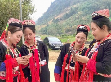 Bảo đảm quyền tiếp cận thông tin cho người khuyết tật, người dân tộc thiểu số