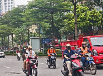 Dự báo thời tiết ngày 27/8: Bắc Bộ giảm mưa, Trung Bộ duy trì nắng nóng