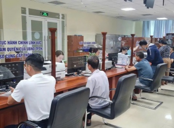Bộ Nội vụ yêu cầu rà soát toàn bộ trường hợp nghỉ việc theo Nghị định 178