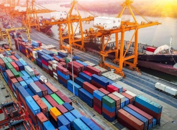 Xuất nhập khẩu 8 tháng đạt kỷ lục 770 tỷ USD, nhập siêu trở lại