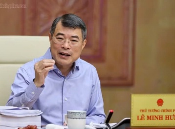 Không để thủ tục hành chính “phình to” khi xuống địa phương