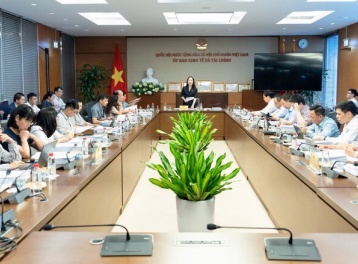 Hoàn thiện pháp lý, cho phép doanh nghiệp nhà nước tham gia giao dịch hàng hóa phái sinh