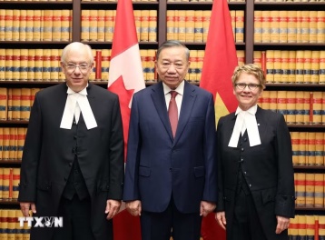 Việt Nam sẵn sàng tạo điều kiện để doanh nghiệp Canada tăng cường đầu tư