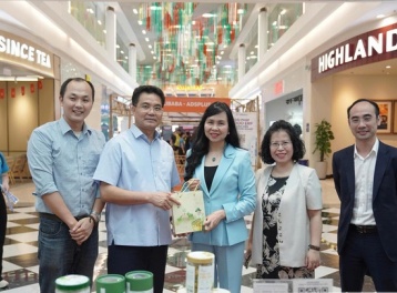 Công nghệ tiếp sức tiểu thương Hưng Yên lên 'chợ số'