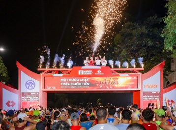 Kỷ lục Marathon nữ tiếp tục được thiết lập tại Marathon Quốc tế Hà Nội Techcombank Mùa thứ 5