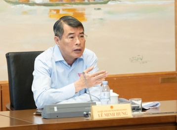 Thủ tướng Lê Minh Hưng: Giá thuốc, thiết bị y tế đang bị đẩy lên quá cao