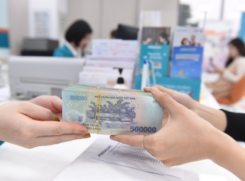 Ngân hàng Nhà nước yêu cầu giảm thực chất lãi suất, xử nghiêm ngân hàng vi phạm