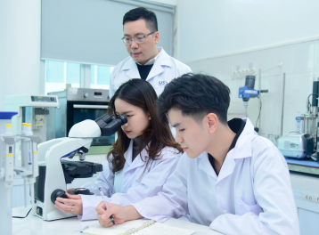Bố trí ngân sách khoảng 0,1% GDP cho công tác nhân tài