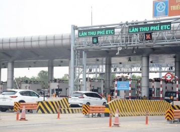 Tháo gỡ bất cập thu phí điện tử đường bộ, đảm bảo quyền lựa chọn cho chủ phương tiện