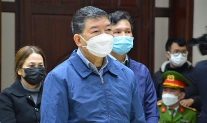 Cựu giám đốc Bệnh viện Bạch Mai Nguyễn Quốc Anh bị tuyên phạt 5 năm tù