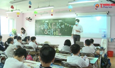 Hà Nội: Học sinh tiểu học háo hức quay lại trường