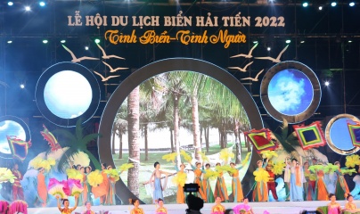 Thanh Hóa: Khai hội du lịch biển “Hải Tiến - Tình biển, tình người” năm 2022