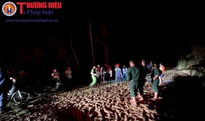 Hà Tĩnh: 3 học sinh tắm biển bị đuối nước và mất tích