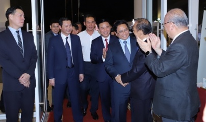 Thủ tướng Phạm Minh Chính gặp gỡ Chủ tịch Liên minh Nghị sĩ hữu nghị Nhật Bản - Việt Nam 