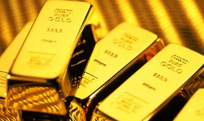 Giá vàng hôm nay 18/4: Vàng trong nước vẫn neo giá cao, vàng thế giới giảm