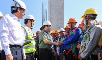 Thủ tướng chỉ đạo chăm lo, hỗ trợ người lao động dịp Tết Nguyên đán Ất Tỵ 2025