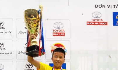 Cầu thủ “nhí” Bùi Văn Bảo U11 Trung tâm đào tạo bóng đá trẻ Sông Lam Nghệ An ngôi sao đang lên 