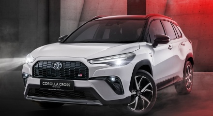 Toyota Corolla Cross Hybrid GR Sport 2026 trình làng có giá gần 990 triệu đồng