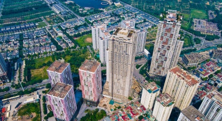 Cơ hội hay thách thức cho thị trường BĐS Hà Nội: Giá chung cư tăng 40%