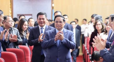 Thủ tướng chỉ đạo ngành công thương phải phát huy '6 tiên phong'