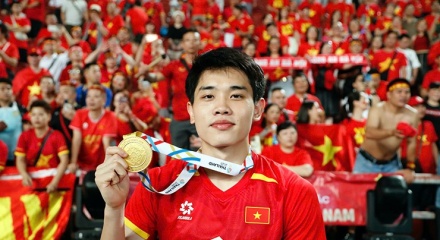 Tiền đạo Đình Bắc góp mặt trong danh sách rút gọn Quả bóng vàng Việt Nam 2025