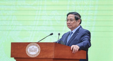 Thủ tướng đề nghị ngành ngân hàng thúc đẩy phát triển khoa học công nghệ, đổi mới sáng tạo